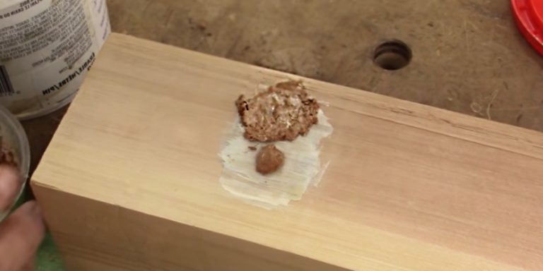 how-to-fill-a-screw-hole-in-the-wood-for-reuse-5-methods